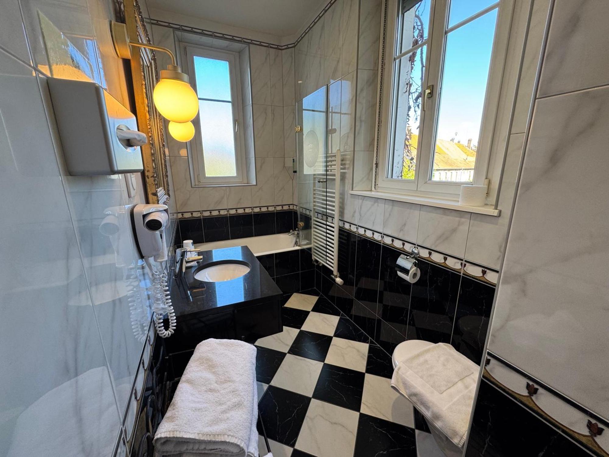 Hotel Restaurant Du Parc Thann Zewnętrze zdjęcie